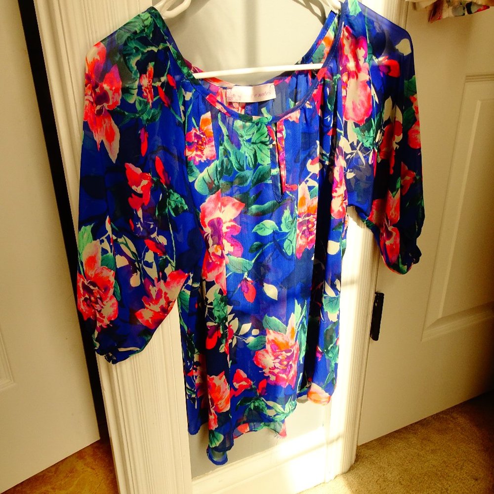 flower blouse